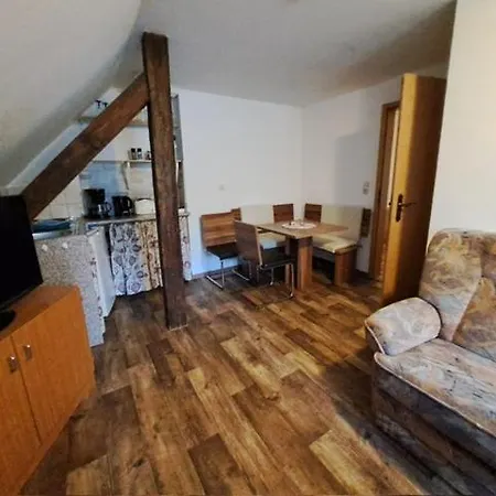 Apartment Hutzenstub *